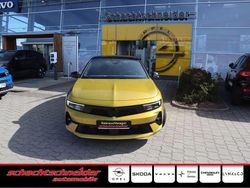 Kult gelb metallic Gebraucht 2023 Opel Astra GS Line Limousine | 23.690 € (Etwas zu teuer)