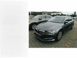 Quarzgrau metallic Gebraucht 2021 Skoda Superb Premium Edition Kombi | 28.990 € (Guter Preis)