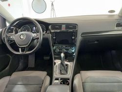 Grau Gebraucht 2018 VW Golf VII Highline Kombi | 12.467 € (Superpreis)