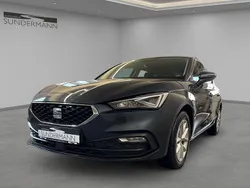 Grau Gebraucht 2022 Seat Leon Style Limousine | 21.490 € (Etwas zu teuer)