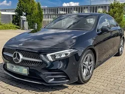 Schwarz Gebraucht 2020 Mercedes A180 AMG line Limousine | 25.970 € (Etwas zu teuer)