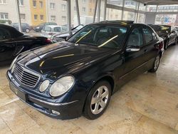 Schwarz Gebraucht 2002 Mercedes E320 Limousine | 4.499 € (Fairer Preis)