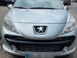 Grau Gebraucht 2009 Peugeot 207 CC Cabrio | 2.300 € (Guter Preis)