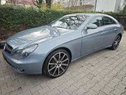 Grau Gebraucht 2005 Mercedes CLS320 Limousine | 5.800 € (Fairer Preis)