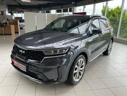 Grau Gebraucht 2024 Kia Sorento Platinum SUV | 51.550 € (Teuer)