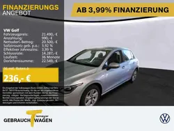 Silber Gebraucht 2023 VW Golf VIII Life Limousine | 21.490 € (Guter Preis)