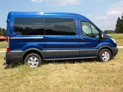 Blau Gebraucht 2018 Ford Transit Kombi | 22.990 € (Teuer)