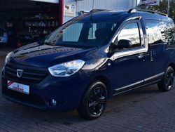 Blau Gebraucht 2016 Dacia Dokker Ambiance Van / Kleinbus | 5.950 € (Superpreis)