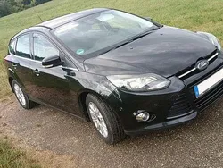 Schwarz Gebraucht 2011 Ford Focus Titanium Limousine | 4.900 € (Guter Preis)