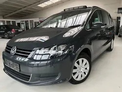 Grau Gebraucht 2013 VW Sharan Van / Kleinbus | 10.999 € (Teuer)