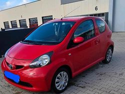 Rot Gebraucht 2007 Toyota Aygo Kleinwagen | 1.850 € (Fairer Preis)