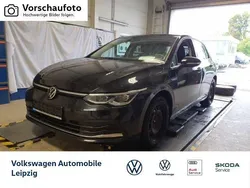 Schwarz Gebraucht 2022 VW Golf VIII Style Limousine | 25.930 € (Fairer Preis)