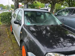 Silber Gebraucht 1999 VW Golf IV Limousine | 600 € (Guter Preis)