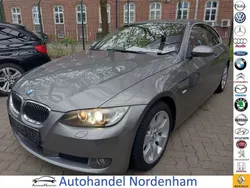 Spacegrau (metallic) Gebraucht 2009 BMW 330 Comfort Edition Coupé | 13.950 € (Guter Preis)