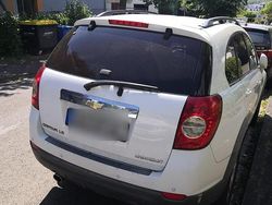 Weiß Gebraucht 2010 Chevrolet Captiva SUV | 4.450 € (Etwas zu teuer)