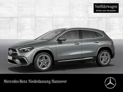 Grau Gebraucht 2025 Mercedes GLA200 AMG SUV | 45.900 € (Teuer)