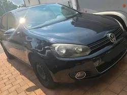 Schwarz Gebraucht 2009 VW Golf VI Highline Limousine | 2.700 € (Superpreis)