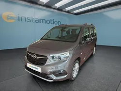 Grau Gebraucht 2023 Opel Combo Life | 24.799 € (Fairer Preis)
