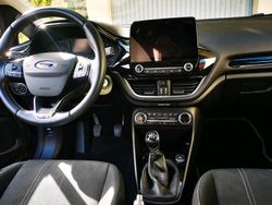 Grau Gebraucht 2019 Ford Fiesta Kleinwagen | 9.000 €