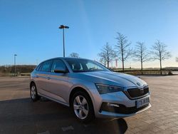 Silber Gebraucht 2022 Skoda Scala Kleinwagen | 17.999 € (Guter Preis)