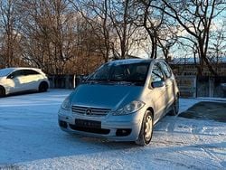 Andere farben Gebraucht 2005 Mercedes A200 Kleinwagen | 1.600 € (Fairer Preis)