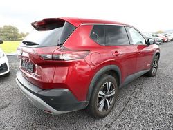 Tinted red premiun metallic. tinted red premiun metallic. Gebraucht 2024 Nissan X-Trail Tekna+ SUV | 37.948 € (Etwas zu teuer)