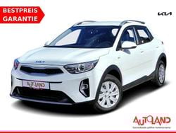 Weiß Gebraucht 2022 Kia Stonic Vision SUV | 16.990 € (Fairer Preis)