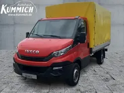 Rot Gebraucht 2018 Iveco Daily | 19.900 € (Fairer Preis)