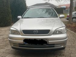 Silber Gebraucht 2002 Opel Astra Kleinwagen | 700 € (Superpreis)