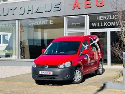 Rot Gebraucht 2013 VW Caddy Van / Kleinbus | 6.900 € (Superpreis)