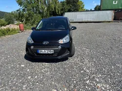 Schwarz Gebraucht 2017 Hyundai i10 YES! Kleinwagen | 5.900 € (Fairer Preis)