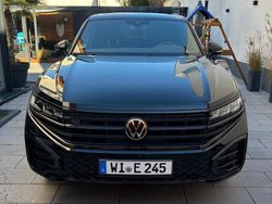 Schwarz Gebraucht 2024 VW Touareg R-line SUV | 69.900 € (Fairer Preis)