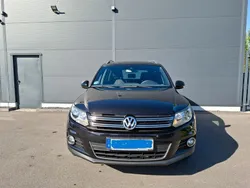 Schwarz Gebraucht 2016 VW Tiguan LOUNGE SUV | 15.200 € (Guter Preis)