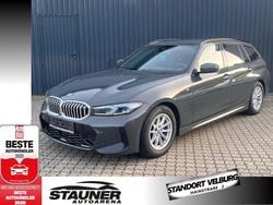Grau Gebraucht 2024 BMW 318 M Sport Kombi | 33.700 € (Guter Preis)