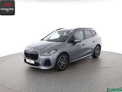 Skyscraper grau Gebraucht 2022 BMW 220 Active Tourer M Sport Van / Kleinbus | 31.880 € (Teuer)