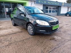 Schwarz Gebraucht 2012 Skoda Fabia Family Kombi | 6.700 € (Fairer Preis)