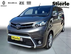 Basaltgrau Gebraucht 2022 Toyota Proace Team Van | 38.870 € (Etwas zu teuer)