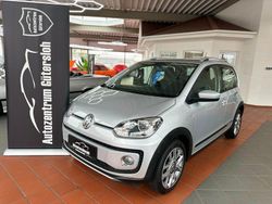Silber Gebraucht 2013 VW cross up! Kleinwagen | 7.999 € (Teuer)