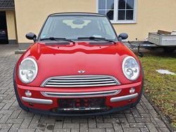 Rot Gebraucht 2003 Mini Cooper Kleinwagen | 1.900 € (Teuer)