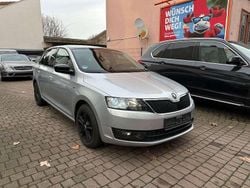 Silber Gebraucht 2015 Skoda Rapid Style Kombi | 11.200 € (Fairer Preis)