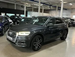 Grau Gebraucht 2018 Audi Q5 S-Line SUV | 27.890 € (Teuer)