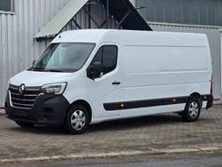 Weiß Gebraucht 2021 Renault Master Komfort Van / Kleinbus | 16.990 € (Fairer Preis)