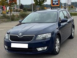 Blau Gebraucht 2014 Skoda Octavia Kombi | 5.500 € (Superpreis)
