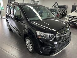 Onyx schwarz/black Gebraucht 2021 Opel Combo Life Van / Kleinbus | 17.999 € (Teuer)