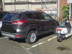 Grau Gebraucht 2016 Ford Kuga Individual SUV | 12.200 € (Fairer Preis)