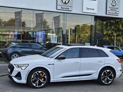 Weiß Gebraucht 2021 Audi e-tron S-Line SUV | 41.800 € (Fairer Preis)
