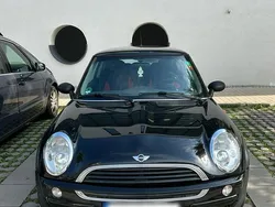 Schwarz Gebraucht 2004 Mini ONE Kleinwagen | 4.750 €