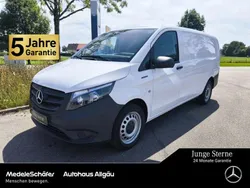 Weiss Gebraucht 2021 Mercedes e-Vito Van / Kleinbus | 16.482 € (Guter Preis)