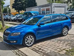 Blau Gebraucht 2016 Skoda Octavia Ambition Kombi | 7.800 € (Guter Preis)