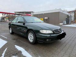 Grün Gebraucht 1999 Opel Omega Executive Limousine | 1.850 € (Superpreis)